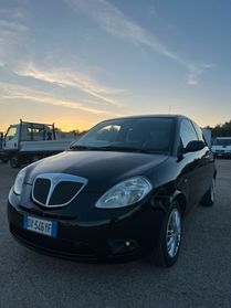 Lancia Ypsilon 1.3 MJT Versus automatica