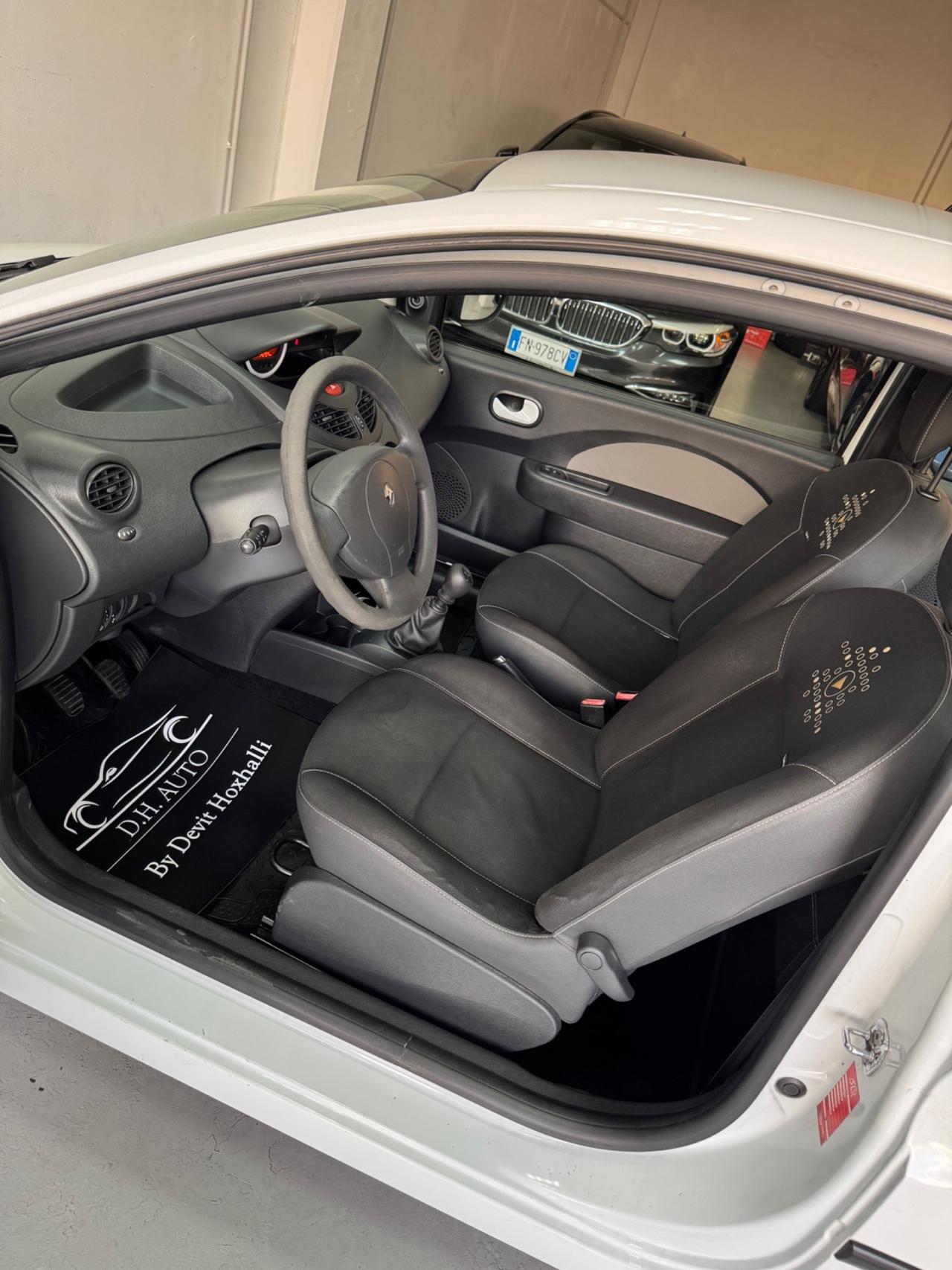 Renault Twingo 1.2 16V LEV Yahoo!