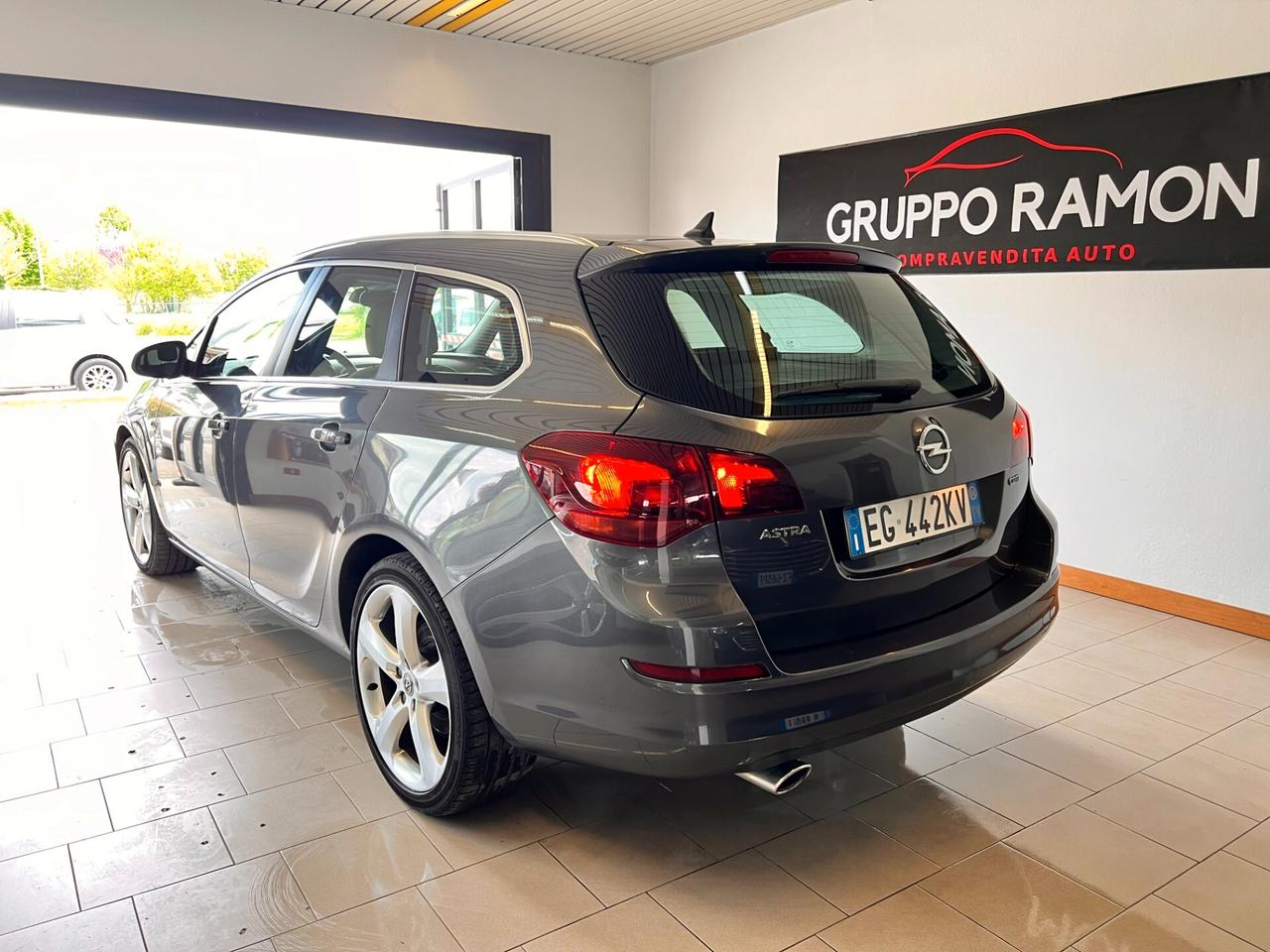 Opel Astra 2.0 CDTI 160CV Sports Tourer Cosmo S