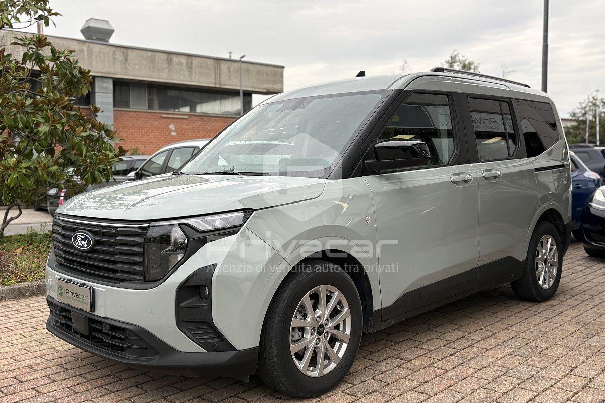 FORD Tourneo Courier 1.0 EcoBoost Titanium