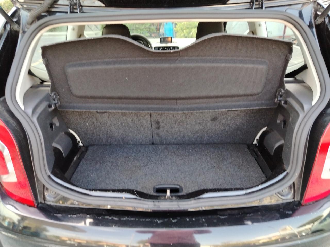 Volkswagen up! 1.0 75 CV 3p. high