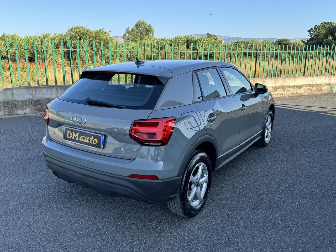Audi Q2 35 TFSI S tronic Business