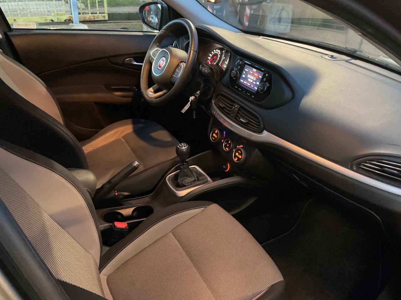 Fiat Tipo 1.6 Mjt Lounge EURO 6 OK NEOPATENTATI