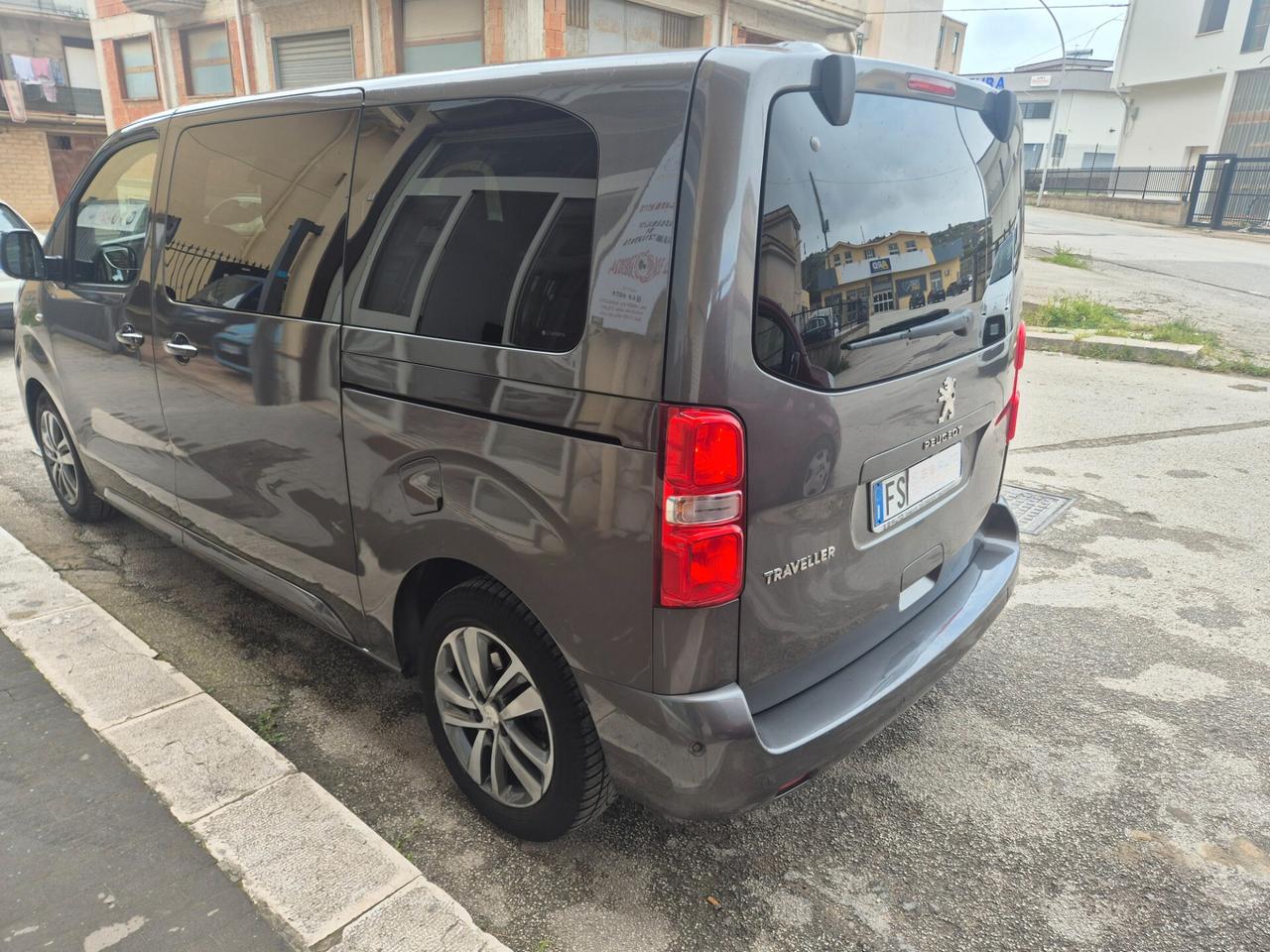 PEUGEOT TRAVELLER 2.0 150 CV FULL OPT KM 130000 CERTIF 8 POSTI