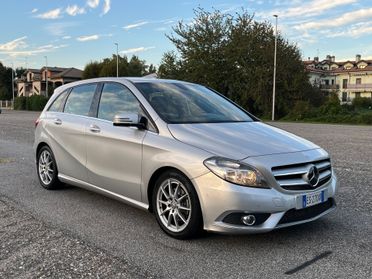Mercedes-benz B 180 CDI 2013 - PREMIUM —-