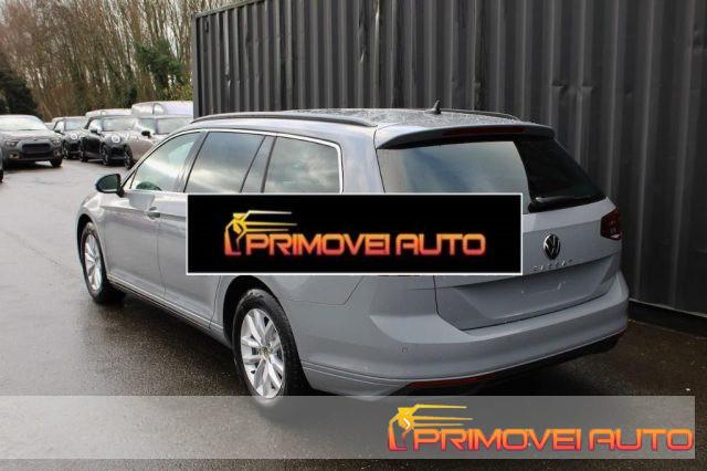 VOLKSWAGEN Passat Variant 1.5 TSI ACT DSG Style