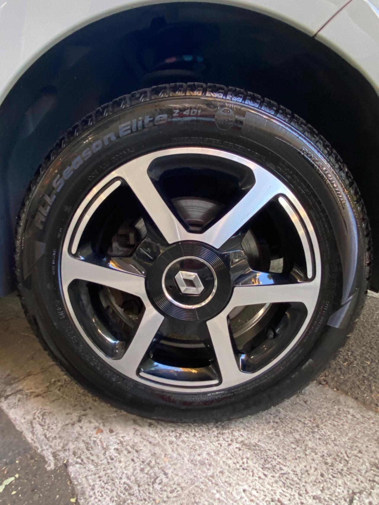 Renault Twingo 69cv LIMITED C.LEGA SENSORI FULL