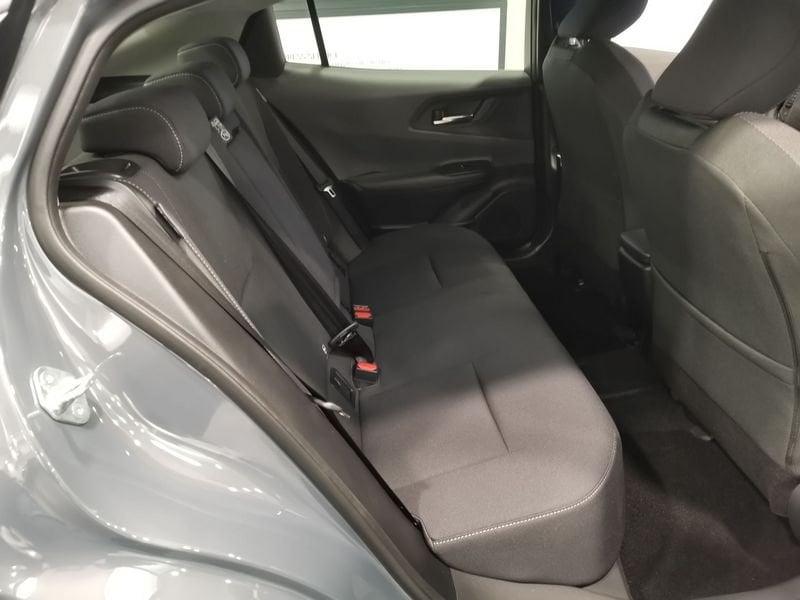 Toyota Prius Plug-in Hybrid Lounge