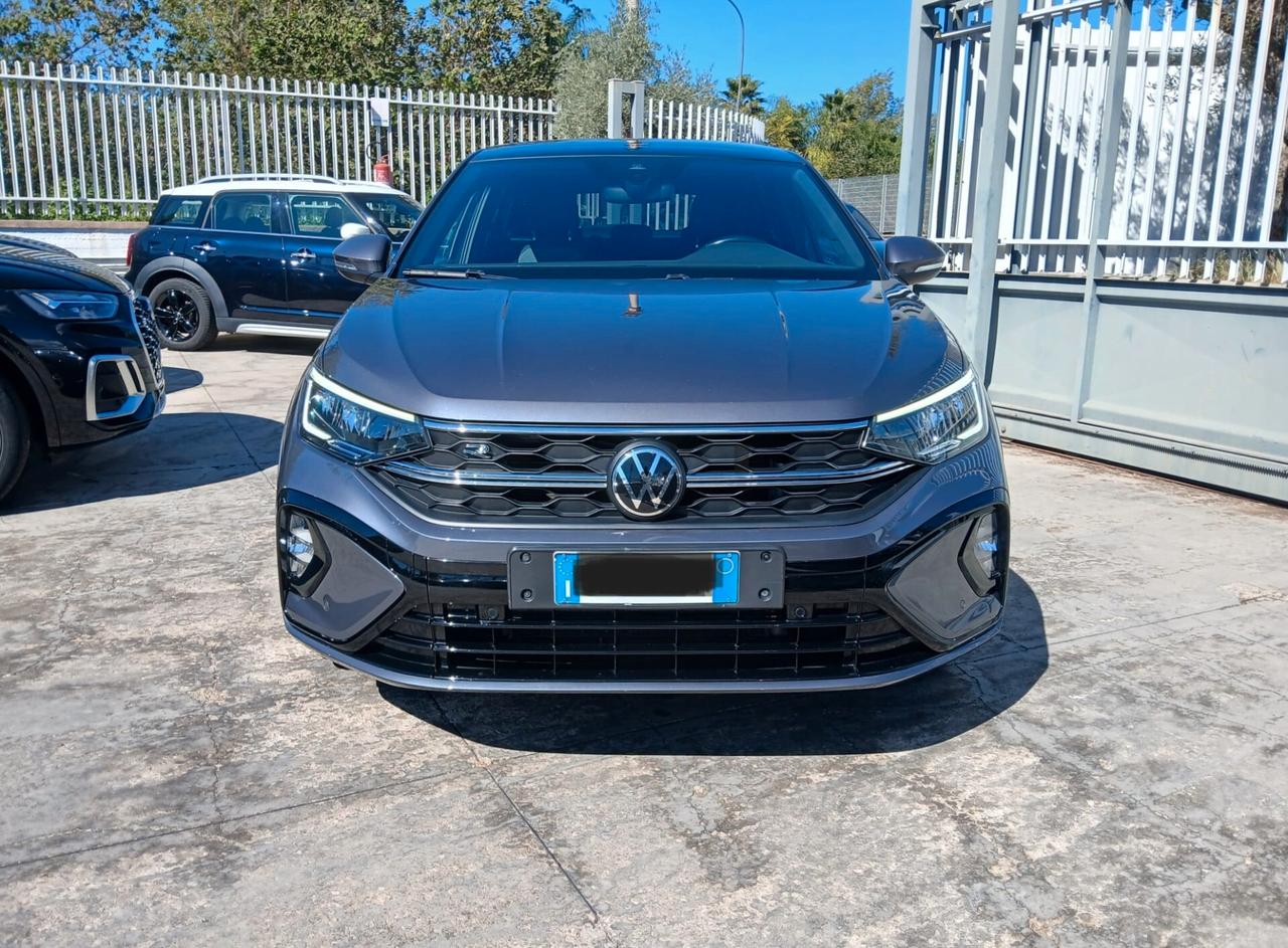 Volkswagen Taigo 1.0 TSI 110 CV DSG R-Line