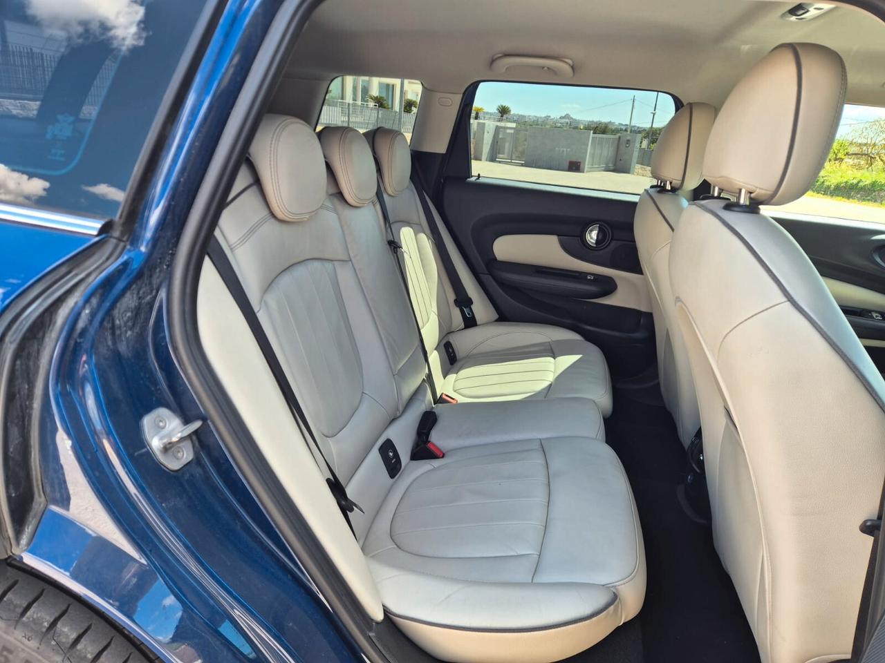Mini Cooper D Clubman 1.5 One Business Automatica