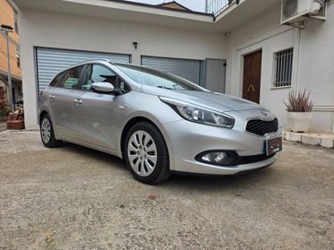 Kia Ceed cee'd 1.4 CRDi SW Active