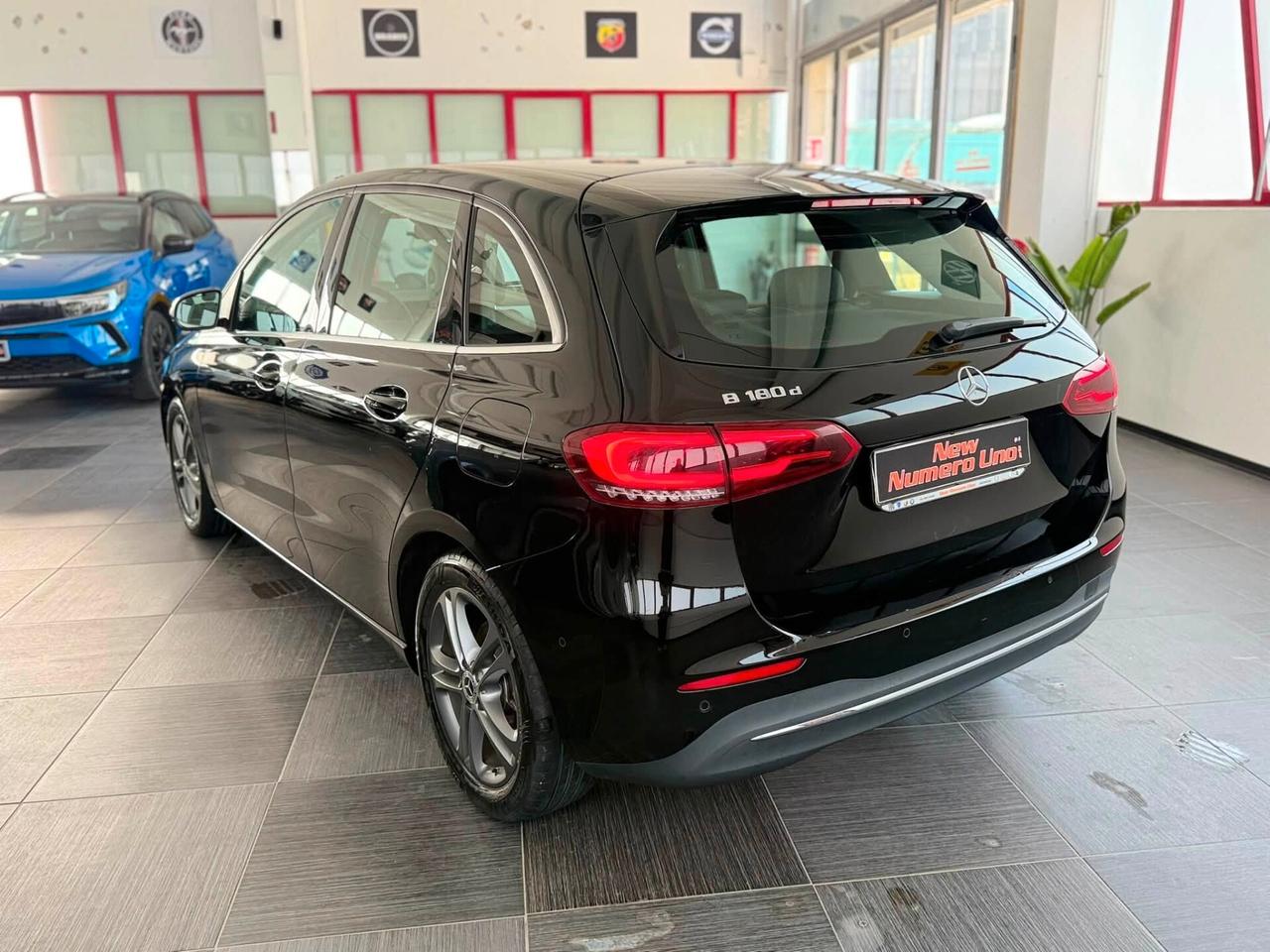 Mercedes Classe B180d Sport Autom 2020