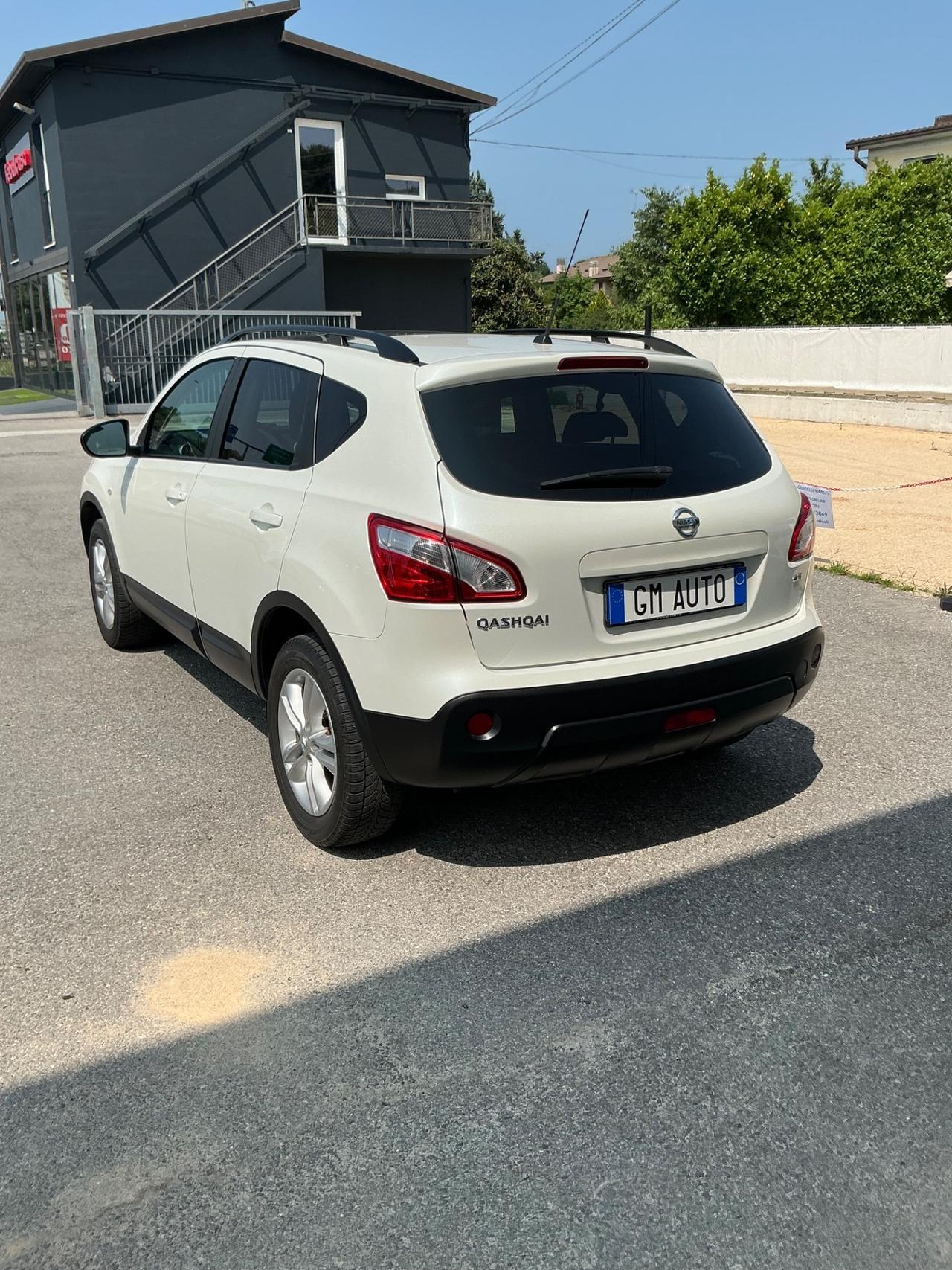 Nissan Qashqai 1.5 dCi DPF Tekna