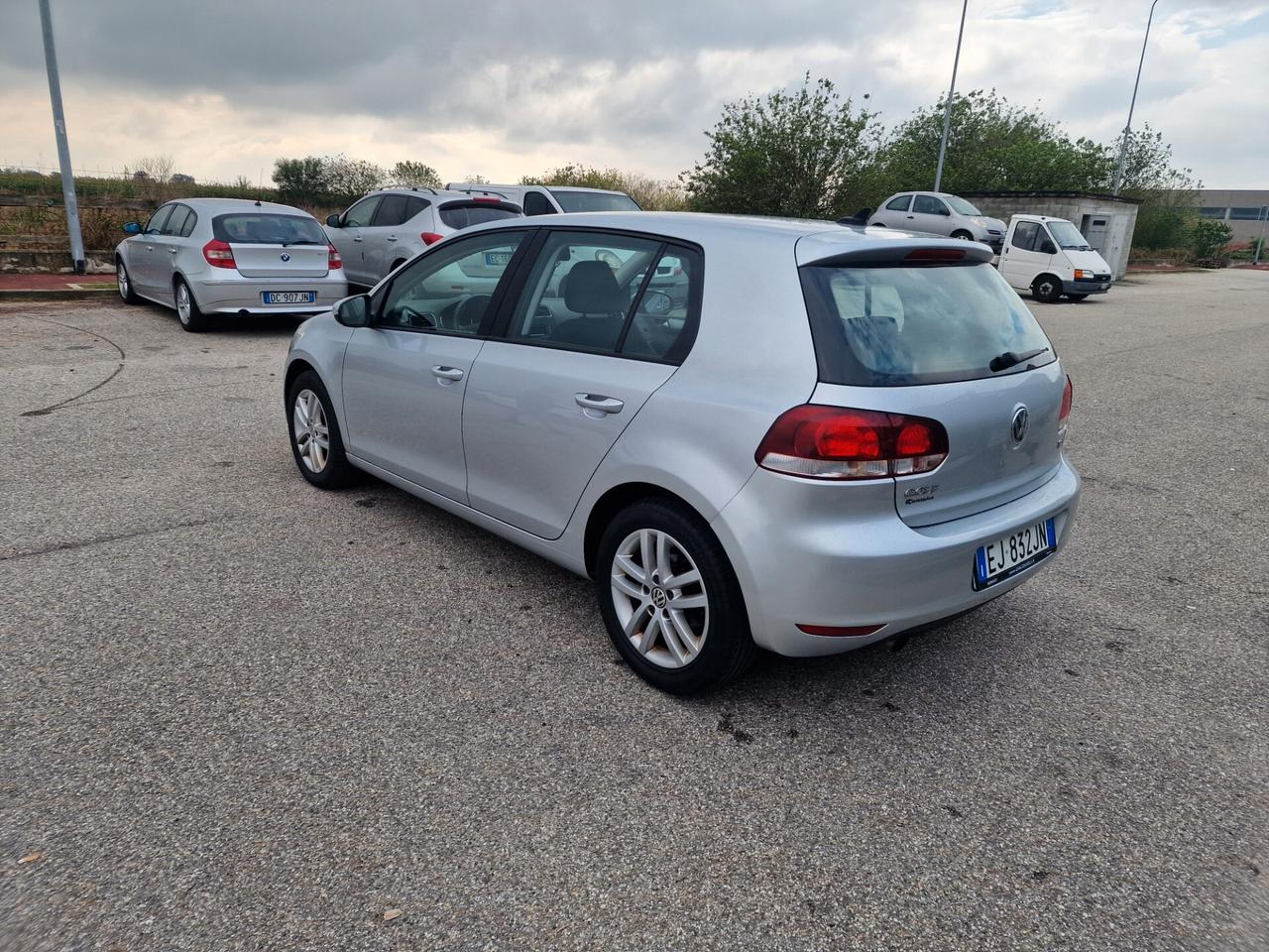 Volkswagen Golf 1.6 TDI DPF DSG 5p. Highline