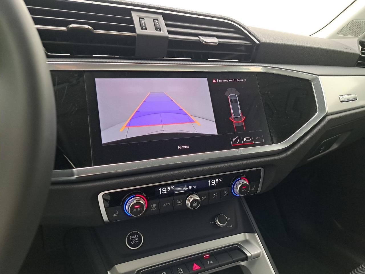 Audi Q3 35 1.5 tfsi business advanced s-tronic
