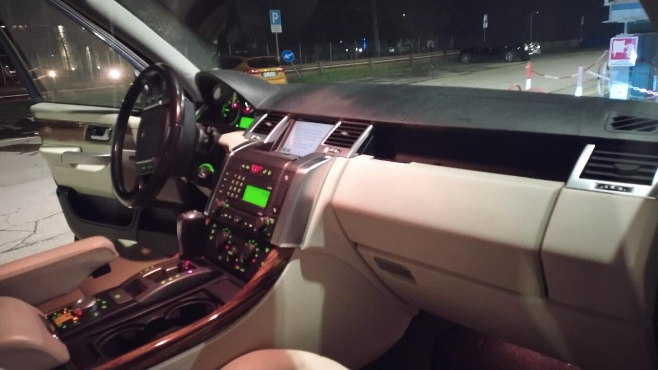 Land Rover Range Sport 2.7 TDV6 HSE