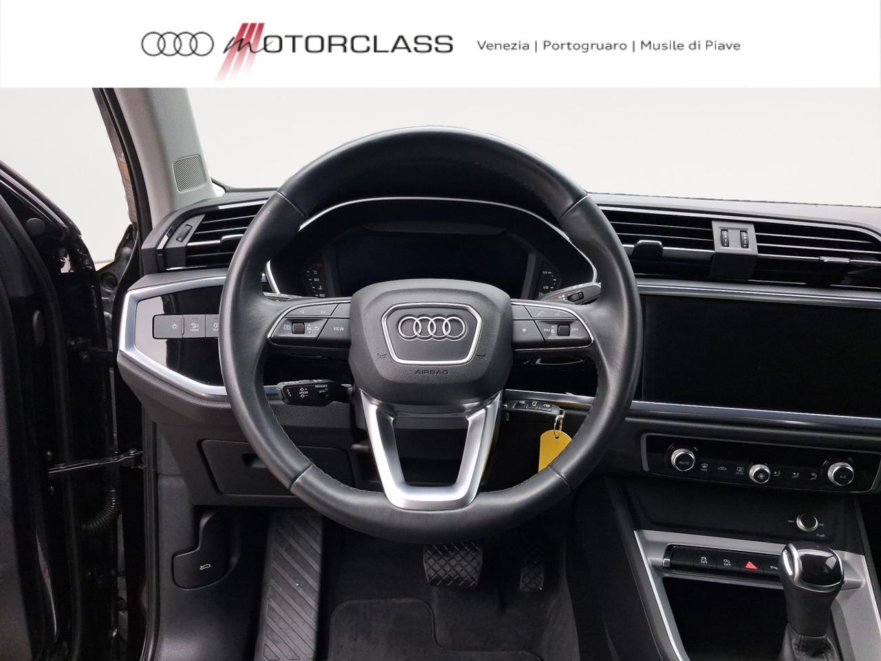 Audi Q3 35 2.0 tdi s line edition s tronic