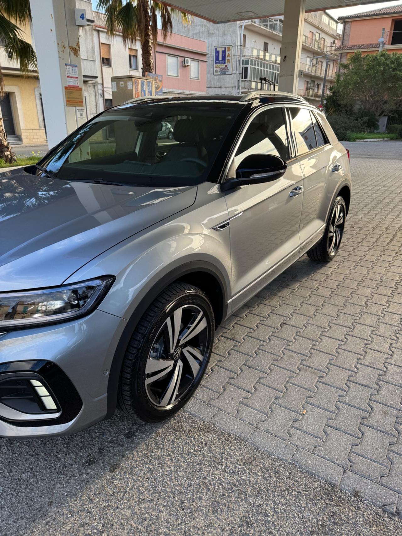 Volkswagen T-Roc 2.0 TDI SCR 150 CV DSG R-Line