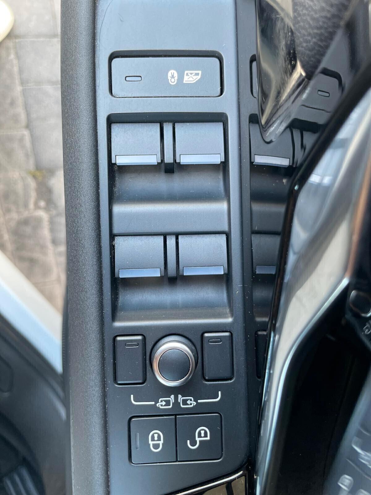 Land Rover Range Rover Evoque 2.0D I4 150 CV SE VIRTUAL COKPIT