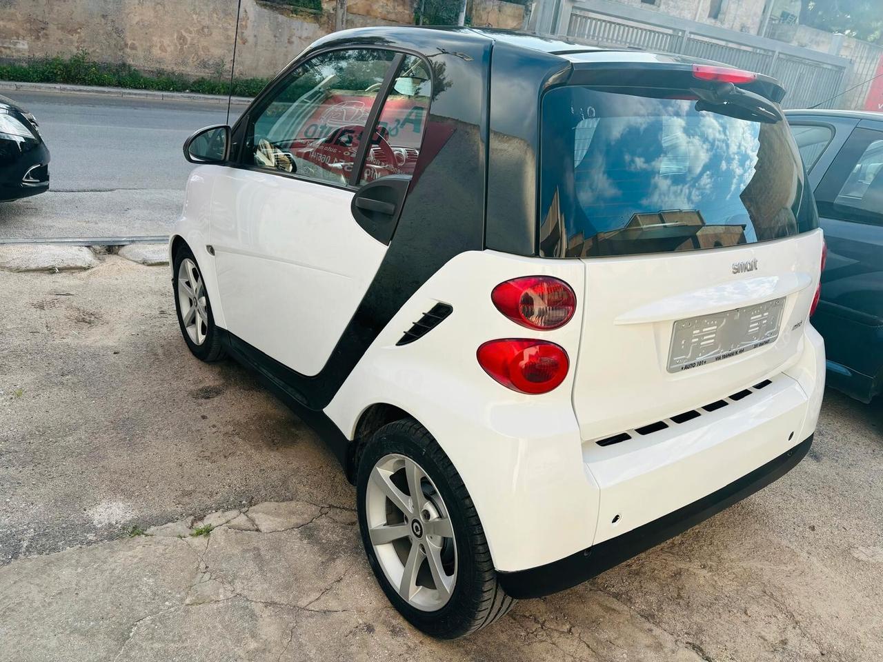 Smart ForTwo 1000 52 kW coupé passion