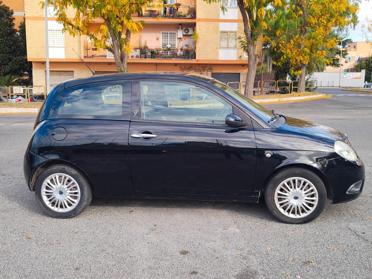 Lancia Ypsilon 1.2 Oro