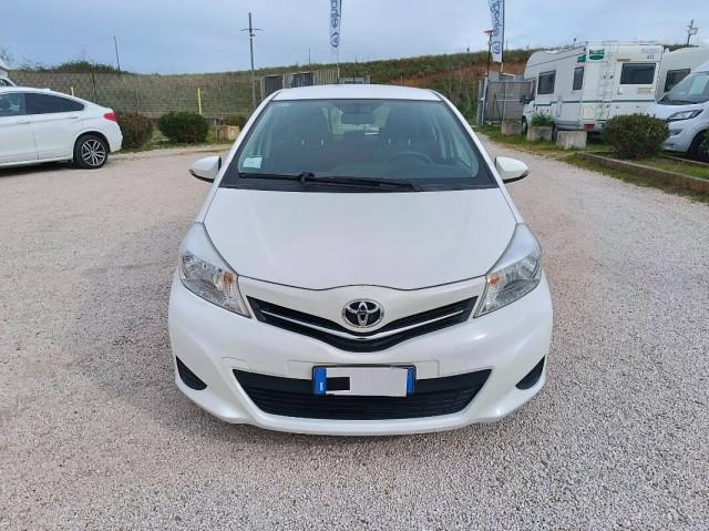 Toyota Yaris 1.4 d-4d Lounge 5p