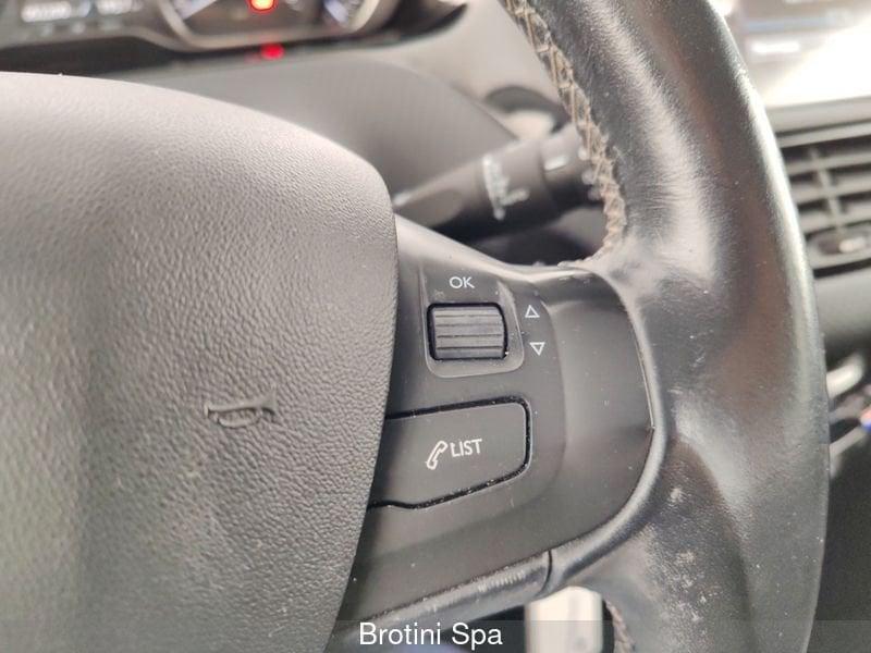 Peugeot 2008 BlueHDi 100 Allure