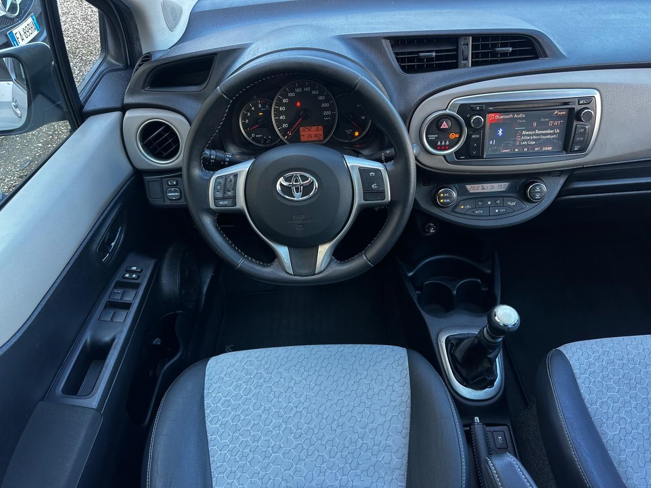 Toyota Yaris 1.4 D-4D 90cv 5p Lounge MY 2013
