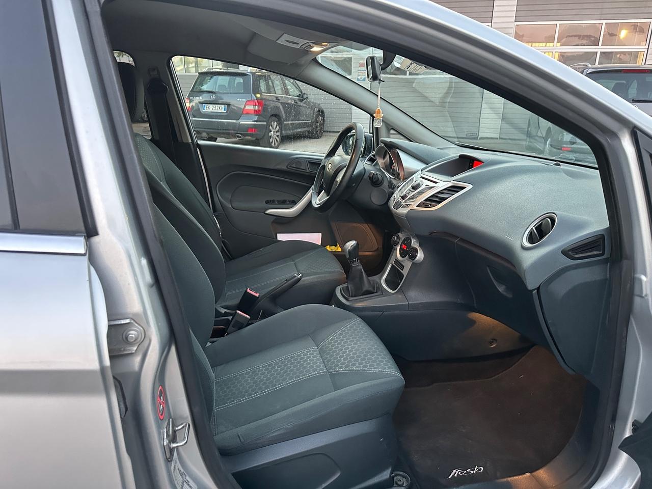 Ford Fiesta 1.4 5 porte Bz.- GPL Titanium