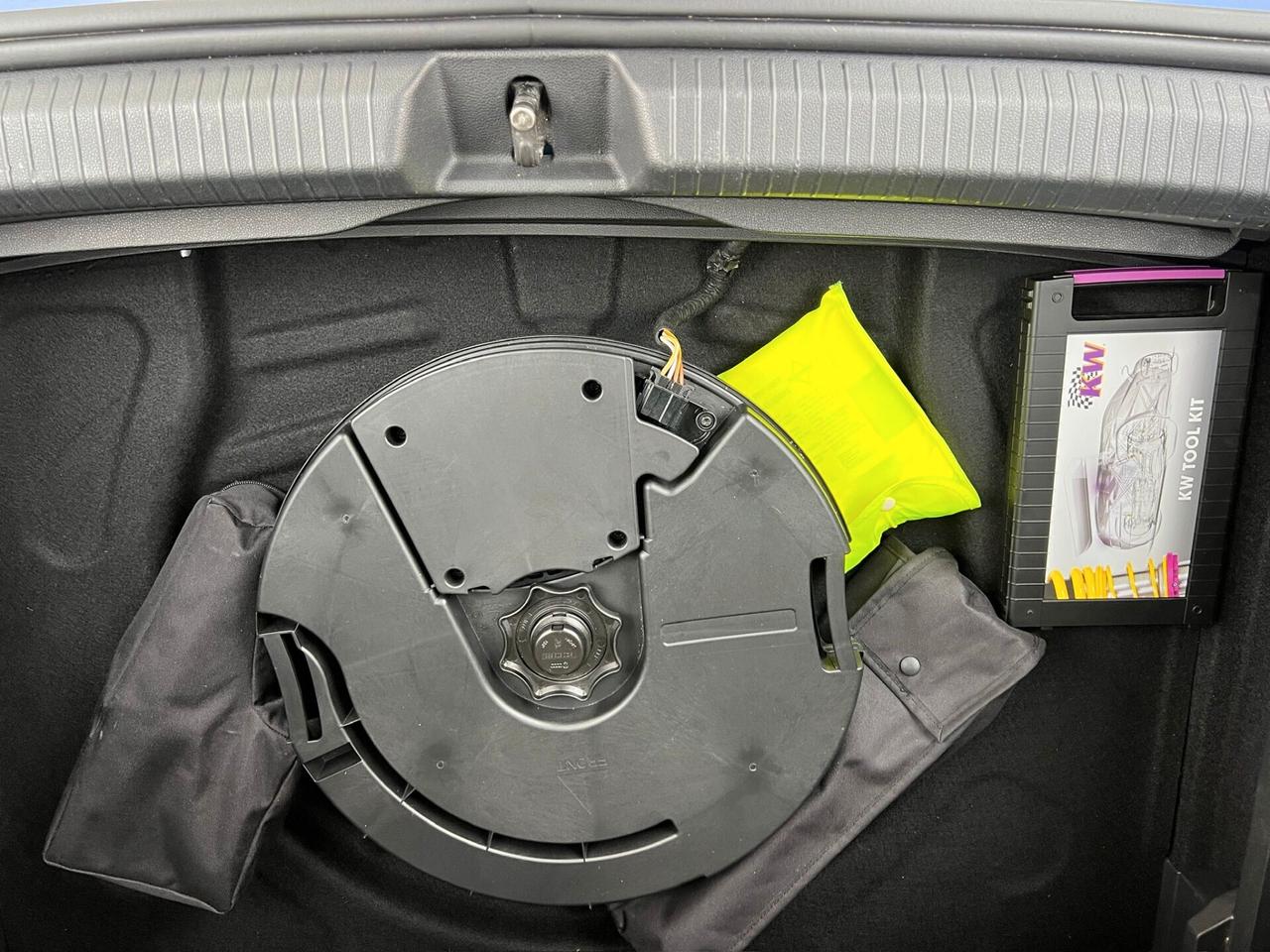 Volkswagen Golf 8R 320CV IVA ESPOSTA