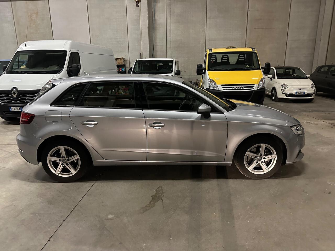 Audi A3 SPB 1.6TDI Possibile Permuta e Finanziamento