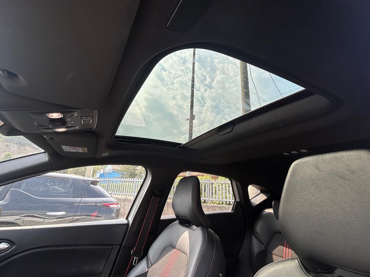 Renault Captur TCe 100 CV GPL FAP RS Line