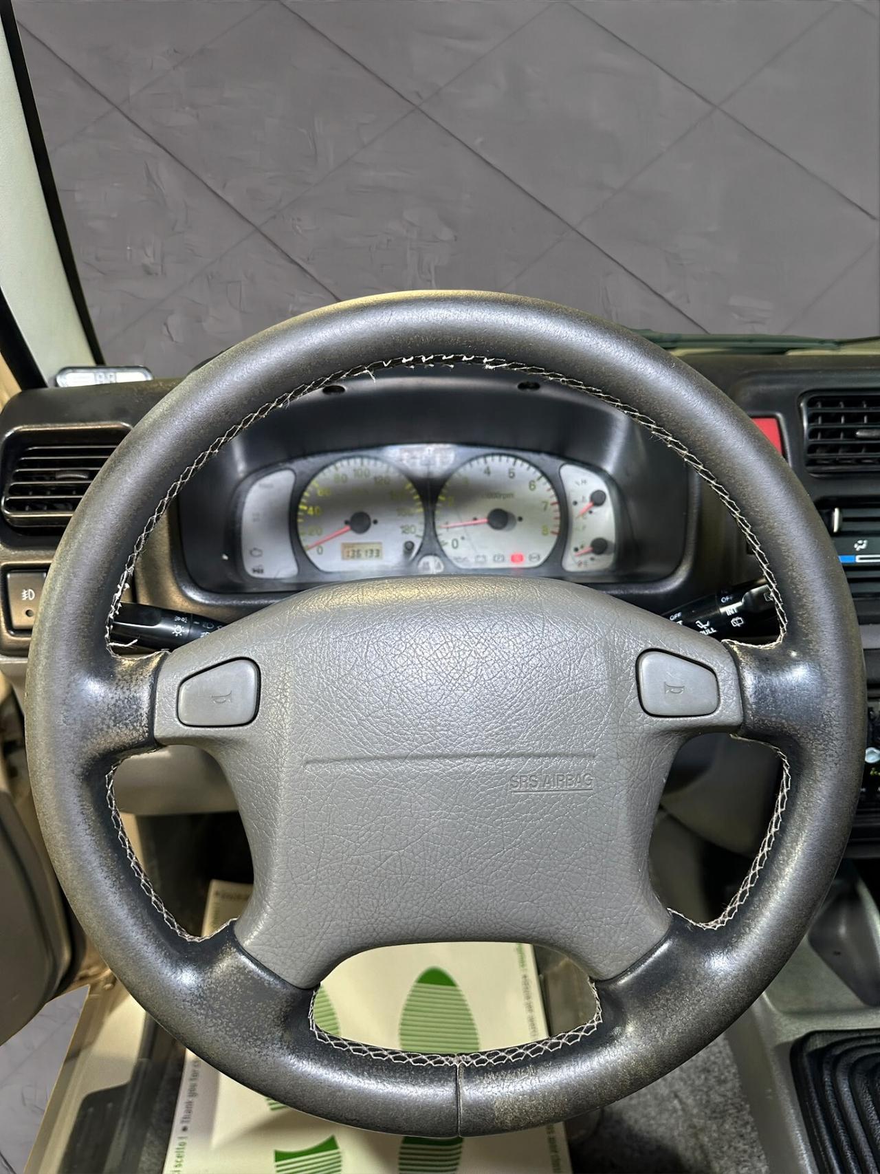 Suzuki Jimny 1.3i 16V cat 4WD JLX