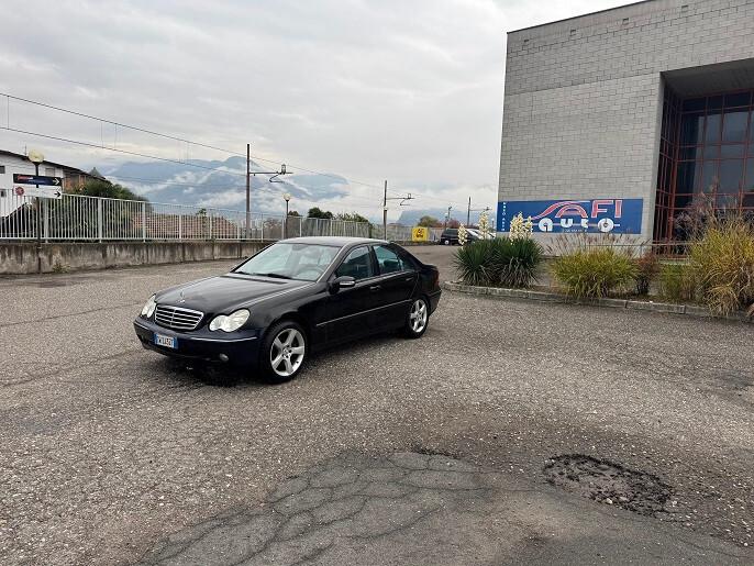 Mercedes-benz C 320 CDI cat Avantgarde AMG