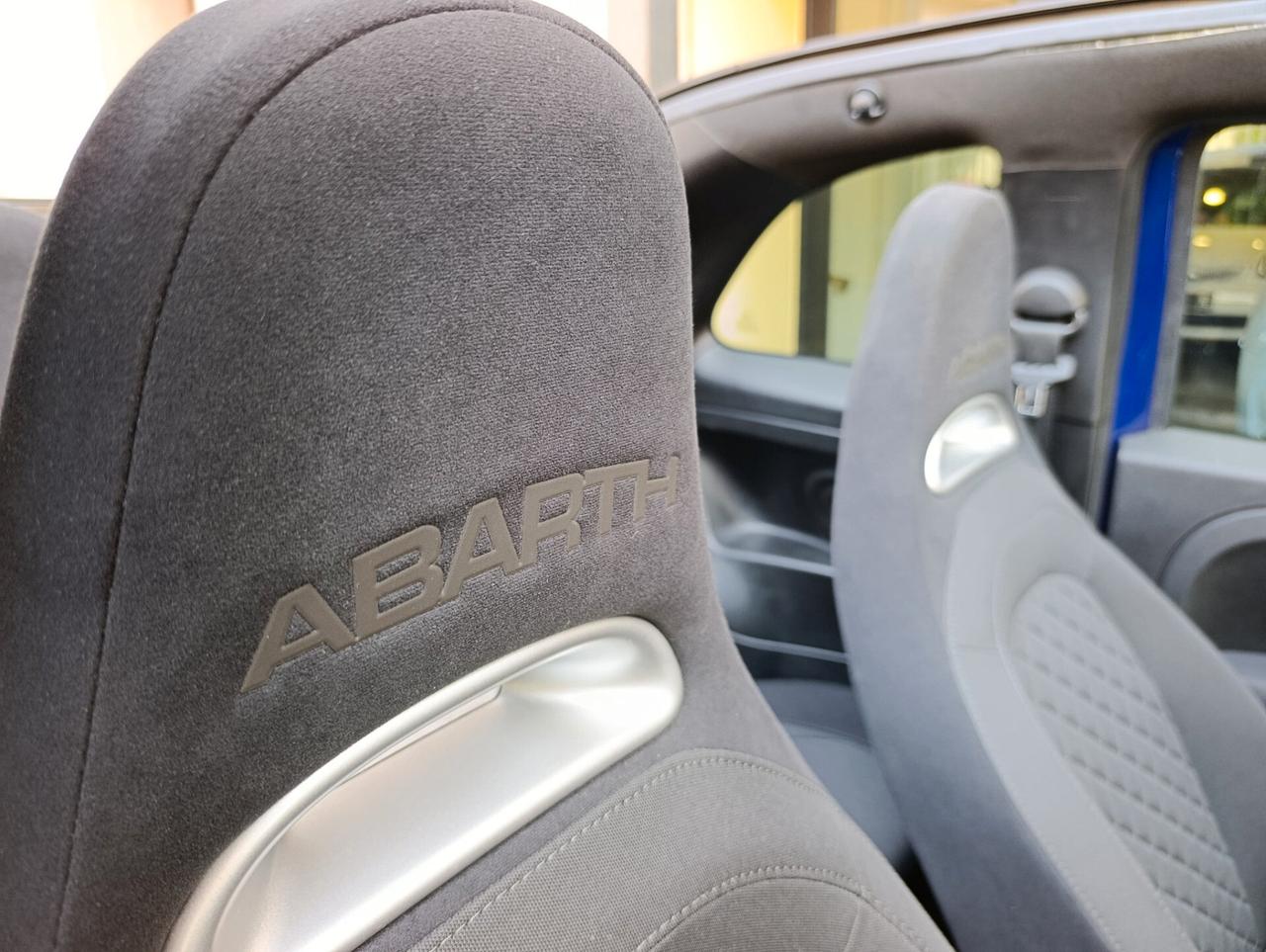 Abarth 595 C 1.4 Turbo T-Jet 160 CV Pista Cabriolet