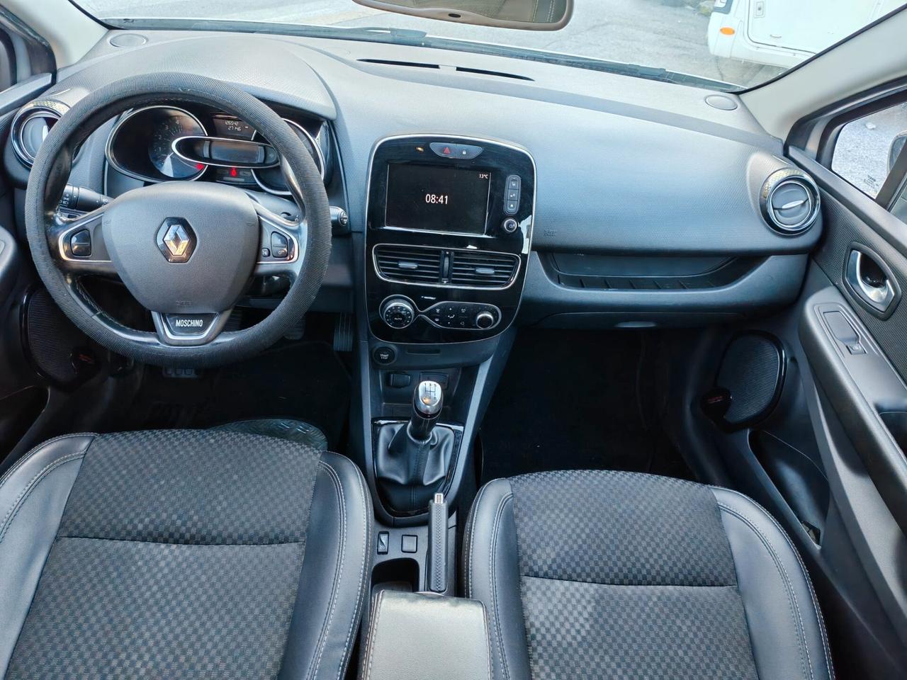 Renault Clio ok neopatentati modello moschino