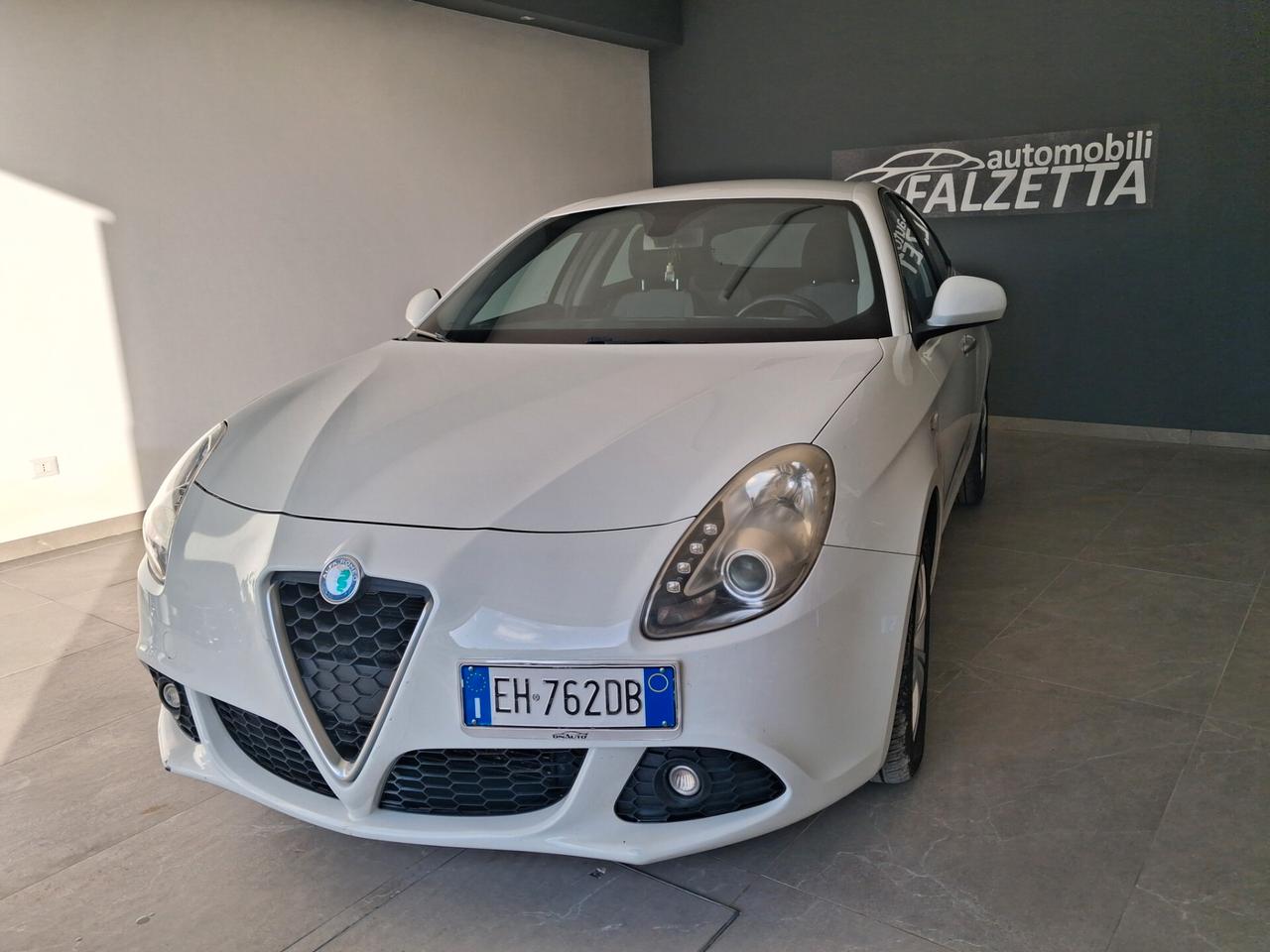 Alfa Romeo Giulietta 1.6 JTDm-2 105 CV Distinctive