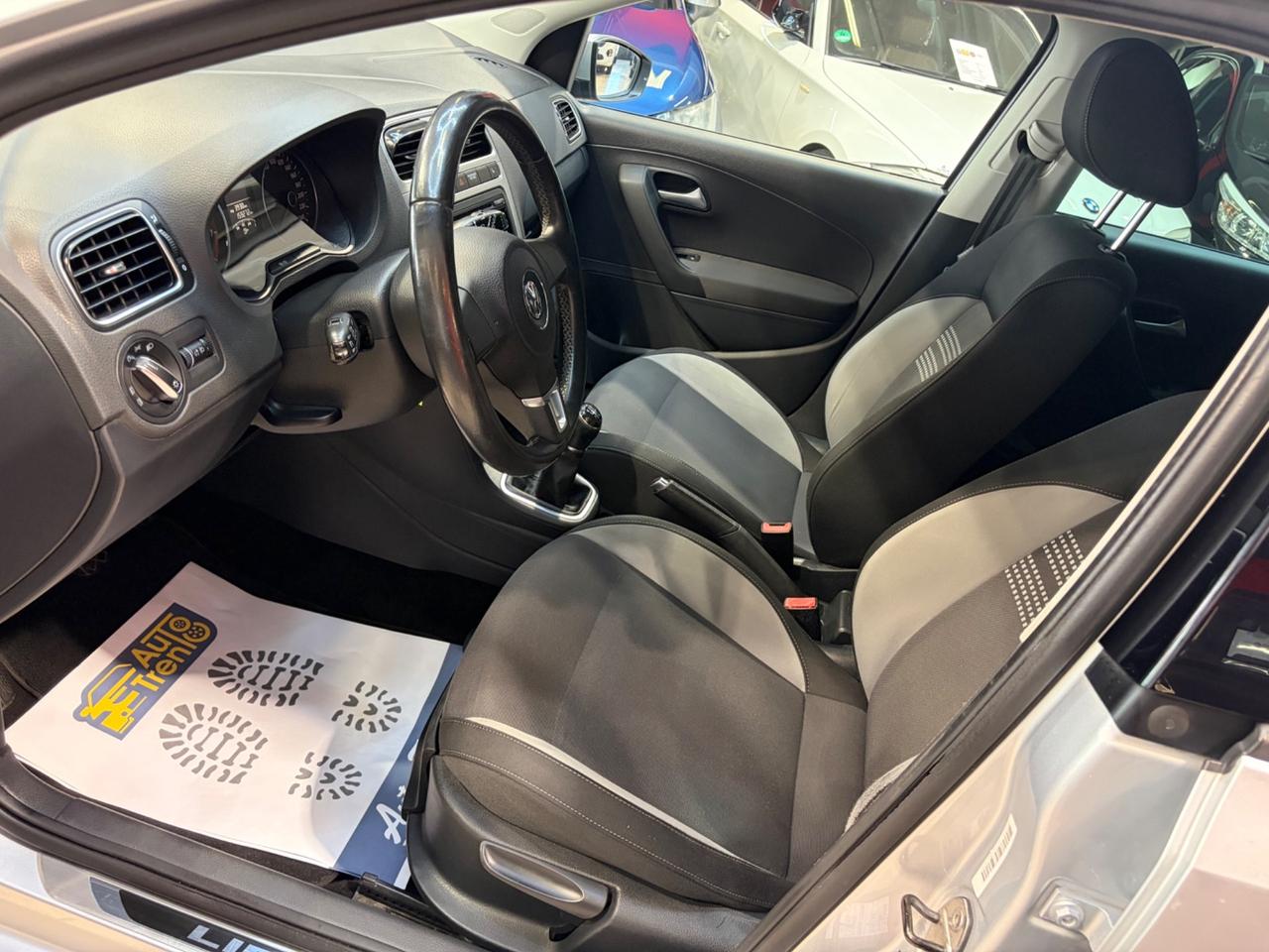 Volkswagen Polo 1.2 69 CV _ LIFE_