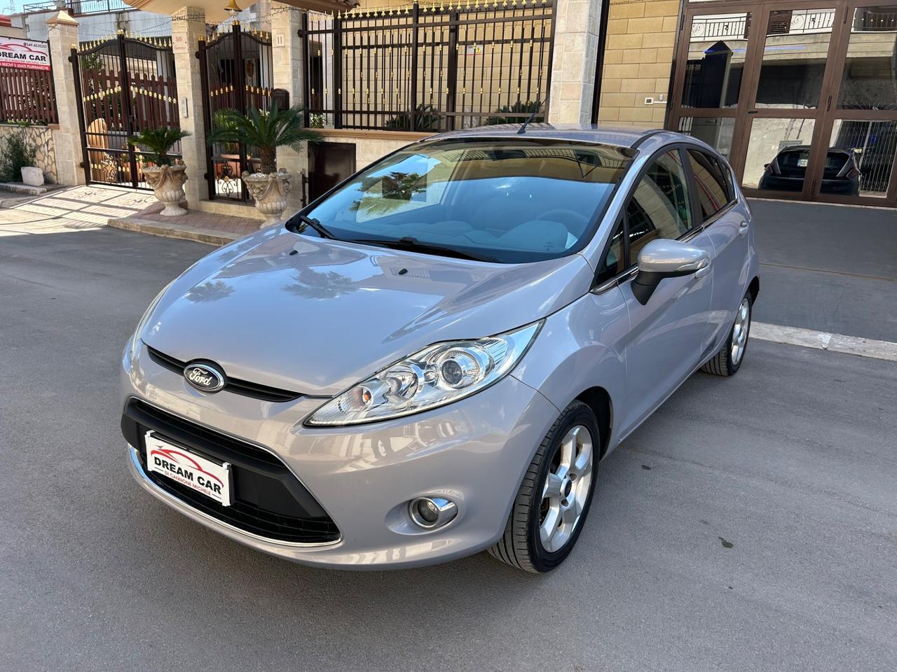 Ford Fiesta 1.4 TDCi 5p. Titanium