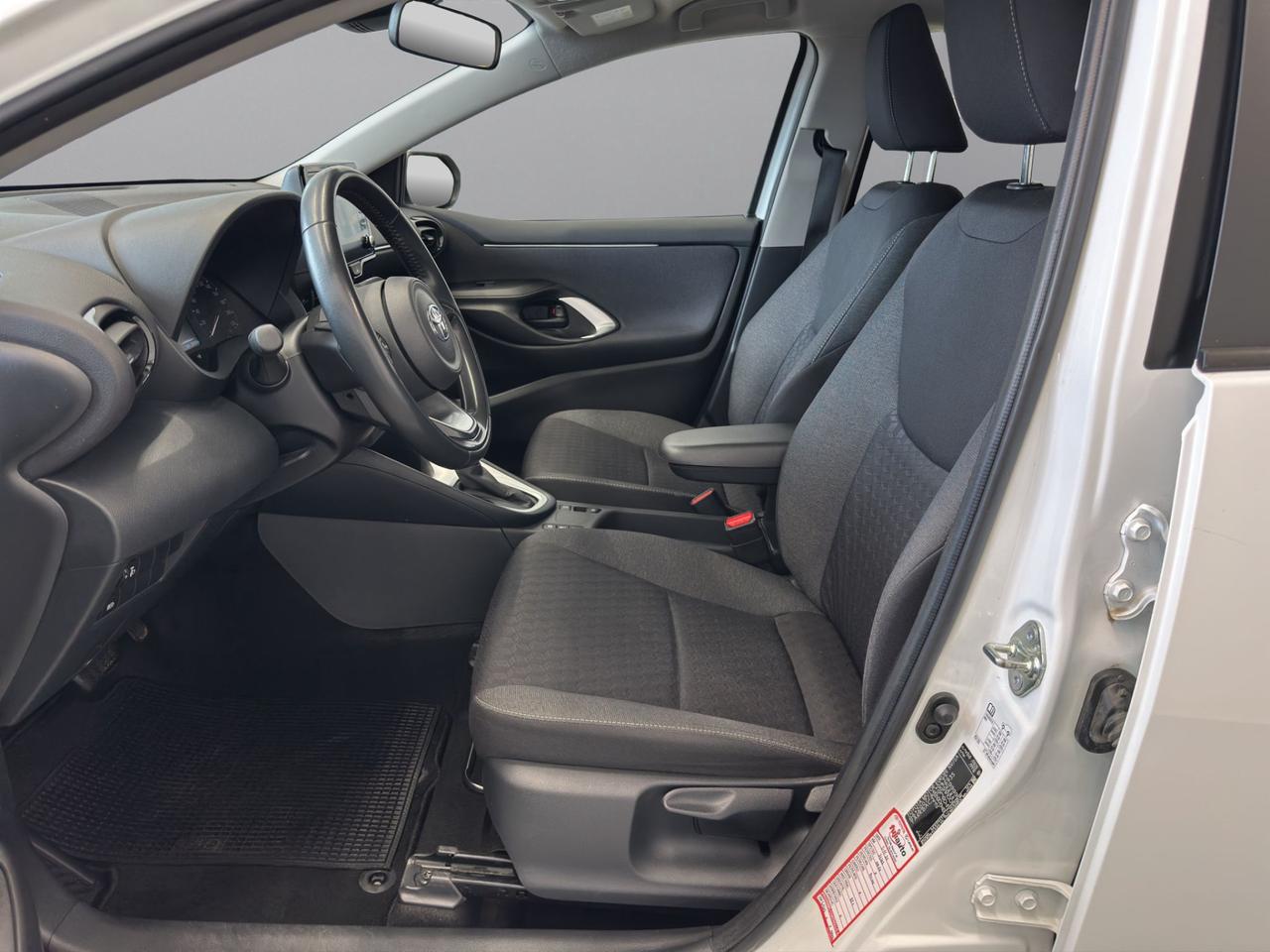 Toyota Yaris 1.5h Active