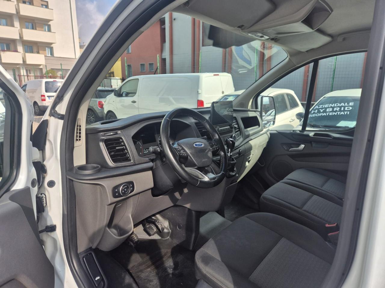 Ford Transit Custom 300 PL 2.0 130CV Trend