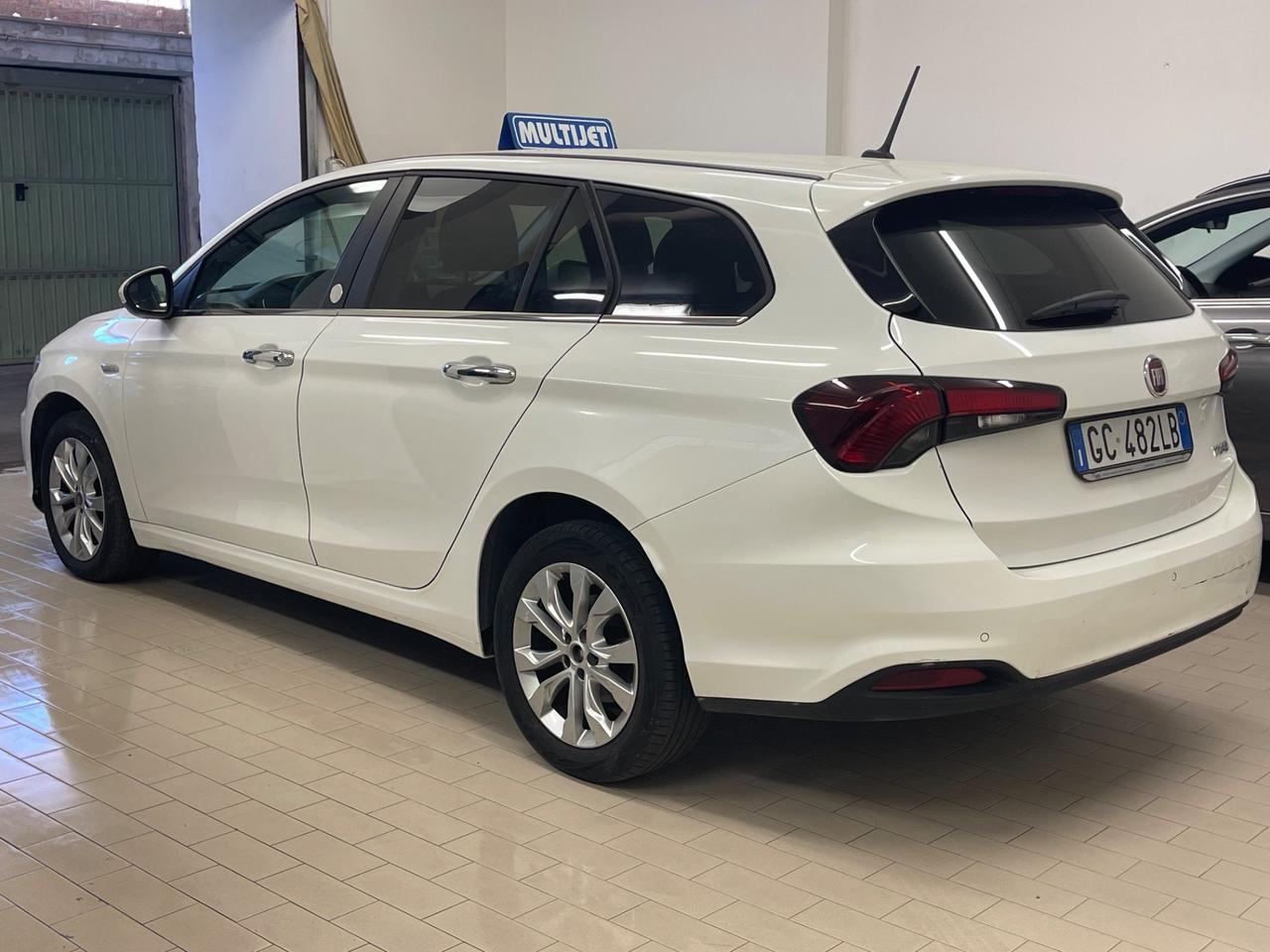 Fiat Tipo 1.6 Mjt S&S SW Mirror