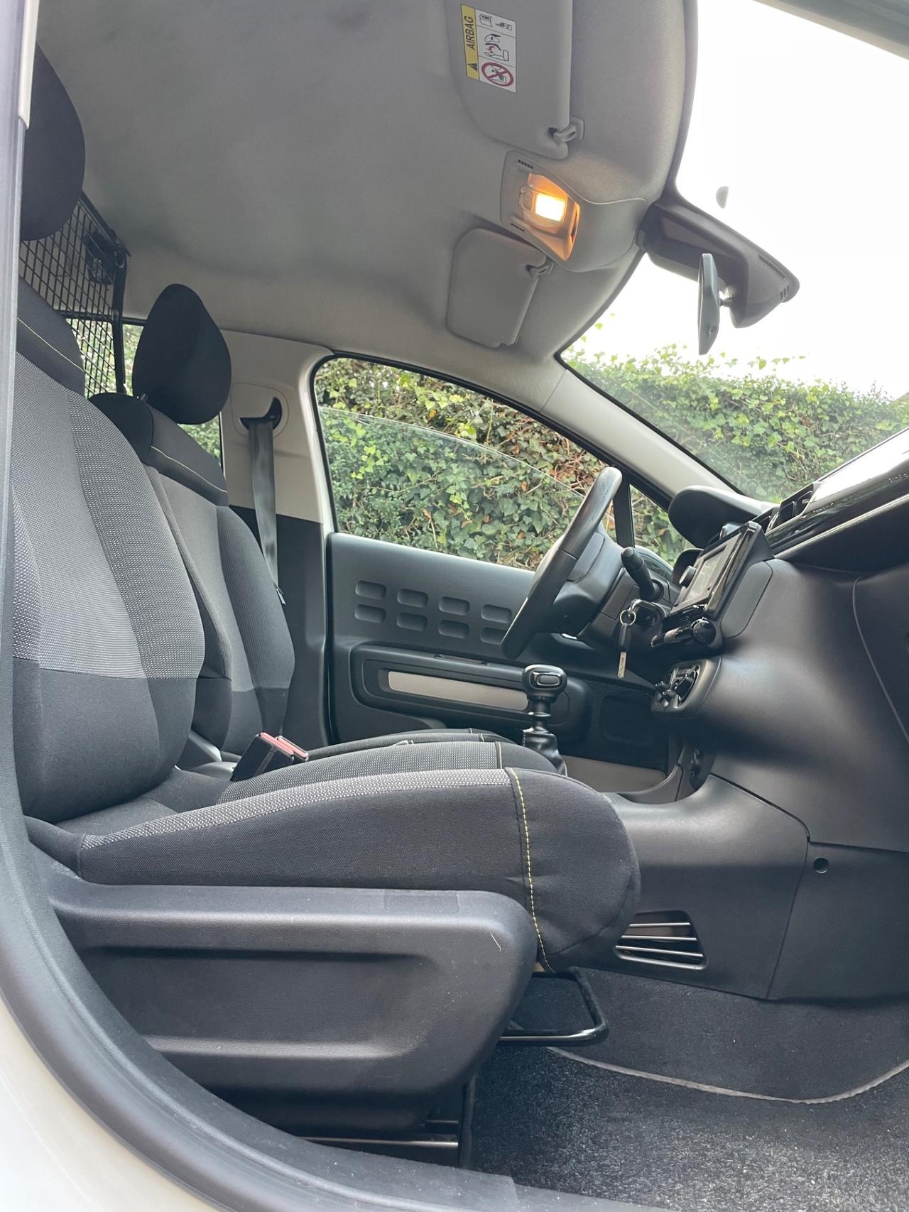 Citroen C3 BlueHDi 100 S&S Feel Pack