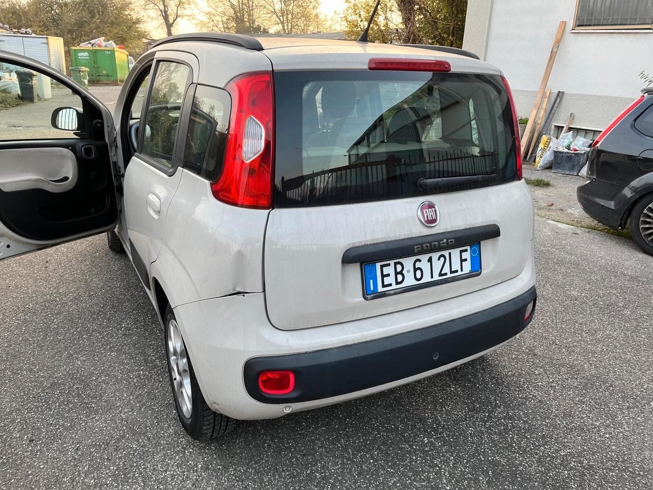 Fiat Panda 0.9 TwinAir Turbo S&S Lounge (cambio automatico roto)