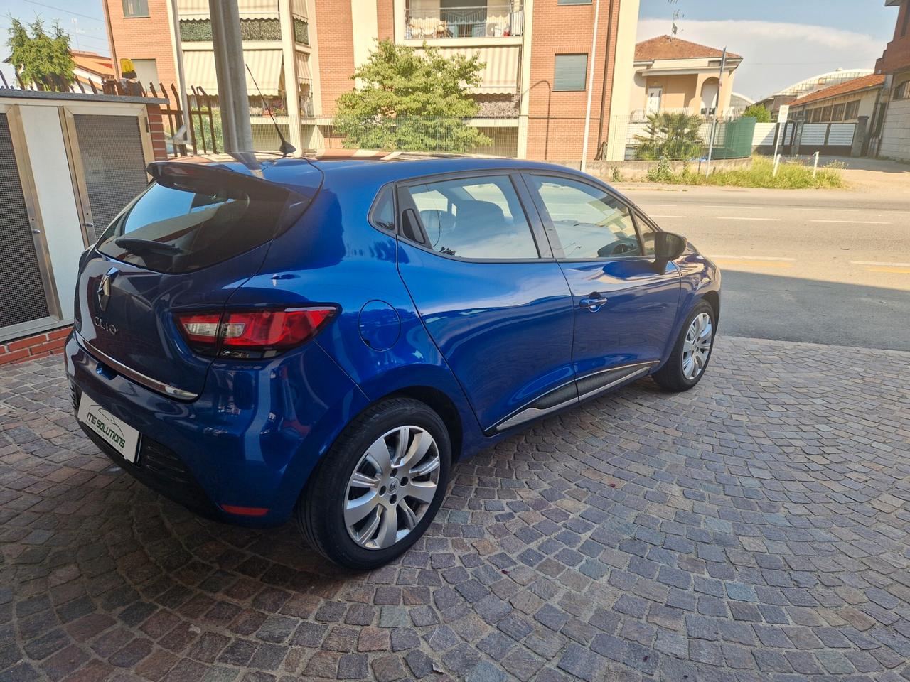 Renault Clio 0.9TCe 75cv 5 porte Moschino Zen