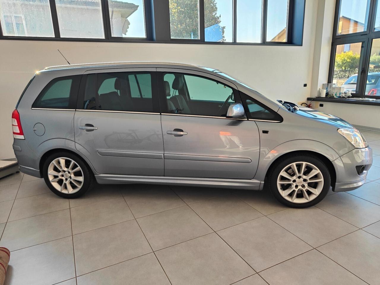 Opel Zafira 1.7 CDTI 125CV Cosmo OK Neo Patentati