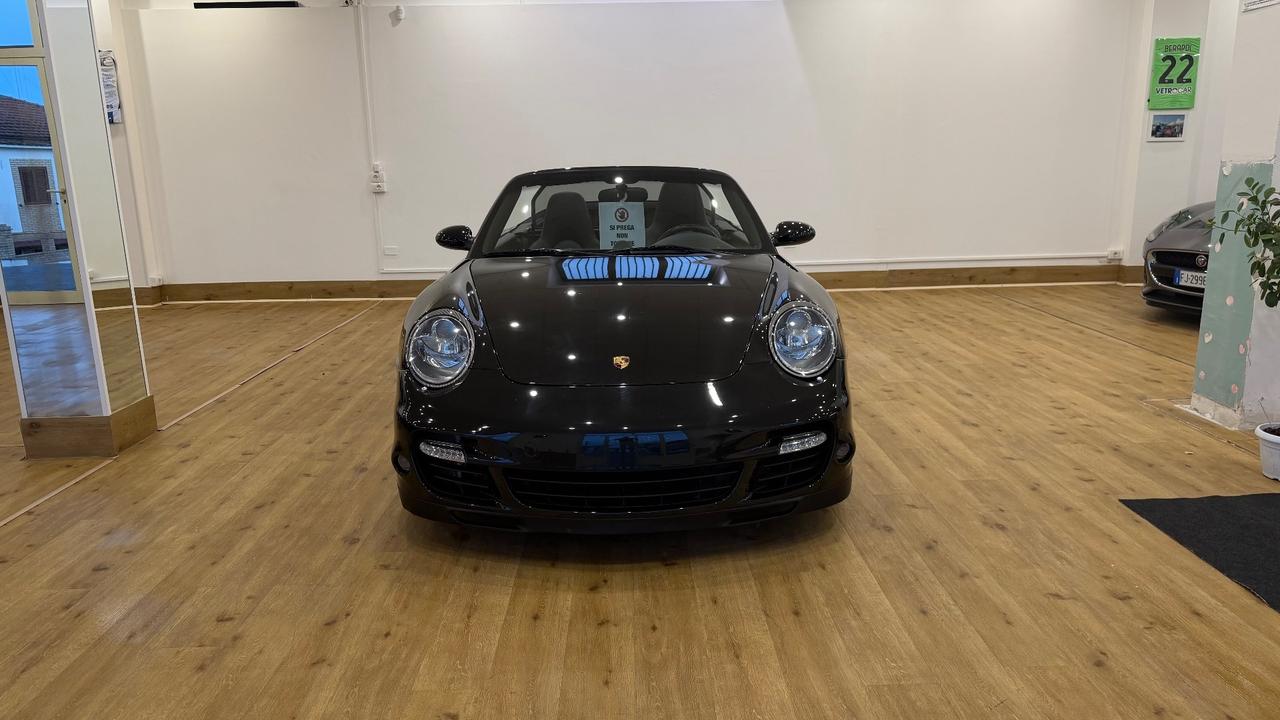 Porsche 911 Turbo Cabriolet