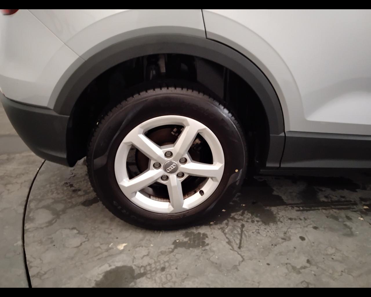 AUDI Q2 I 2017 - Q2 35 1.5 tfsi Business Design s-tronic