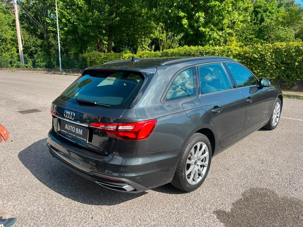 Audi A4 Avant 35 TDI S tronic Business