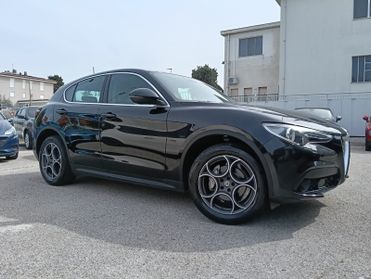 Alfa Romeo Stelvio 2.2 Turbodiesel 180 CV AT8 RWD Super
